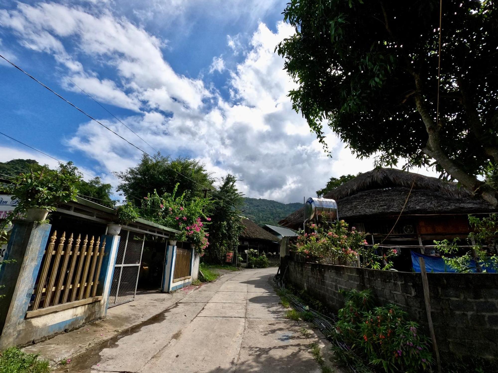Appartamento Thavill Retreat Hagiang Ha Giang Esterno foto